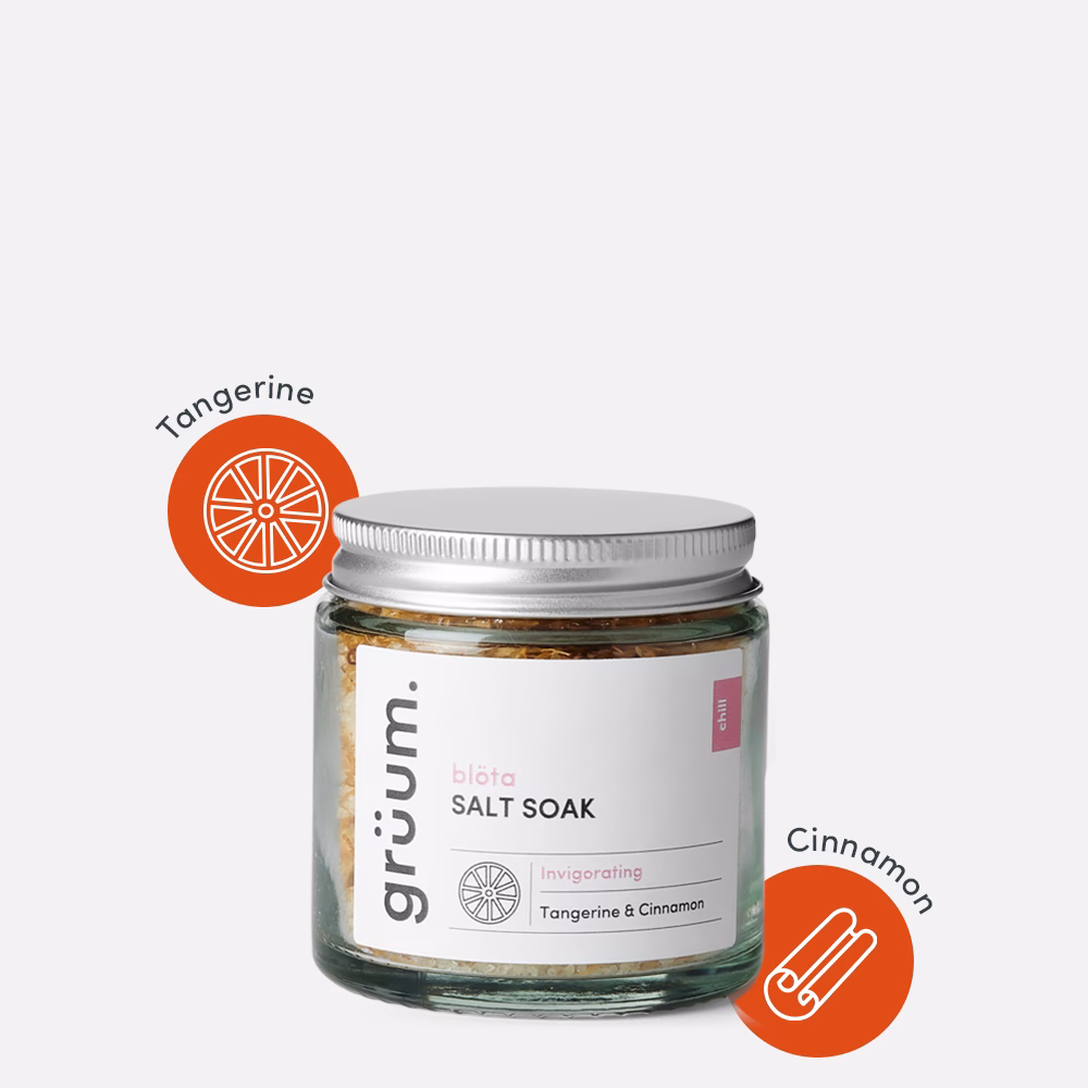 Tangerine and cinnamon salt soak jar.