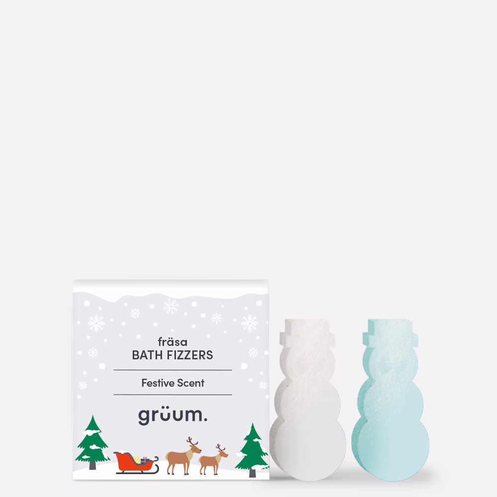 Festive bath fizzers with snowmen.