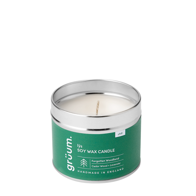 Green soy wax candle in tin