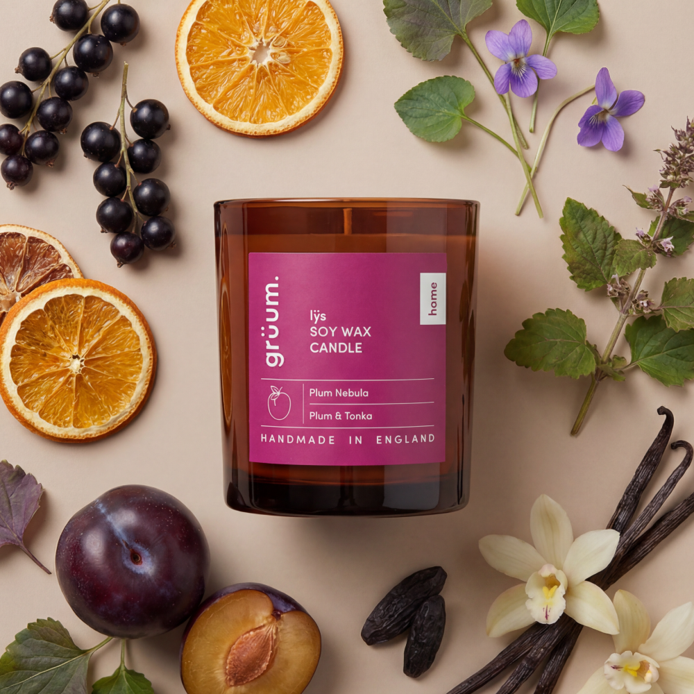 Soy wax candle with fruits and flowers